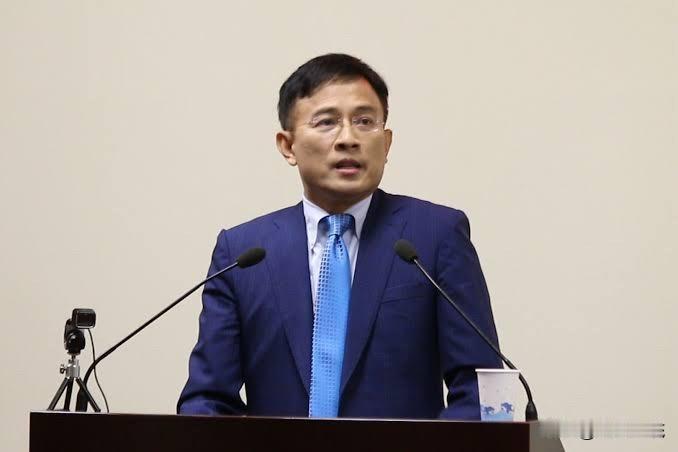 彭文正不惜代价推动两岸统一绿营：可能是独派中的卧底媒体人彭文正近日称“会不