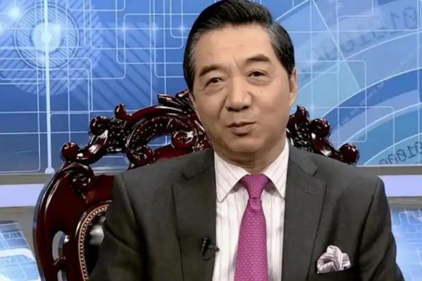战争爆发前兆已出现！美国已展现四大警示，张召忠预言恐怕终将兑现？最近美国的一