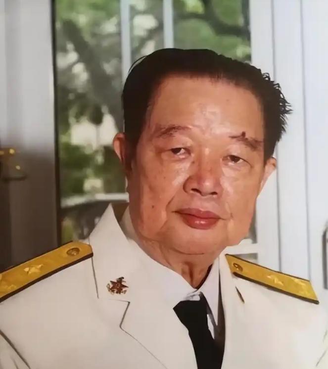 中国不开第一枪！金一南教授说过：“如果不是1988年陈伟文将军果断亮剑，击沉越军