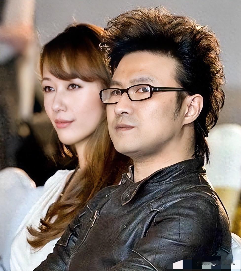 汪峰的前妻里最厉害的不是章子怡，而是全身而退的康作如！作为一位圈外人，成