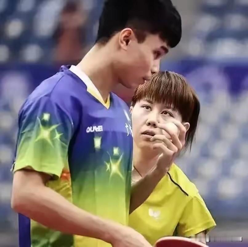 早在元旦之前周启豪和陈幸同分手，就闹得满城风雨，双方也都取关了对方。这一次更是直