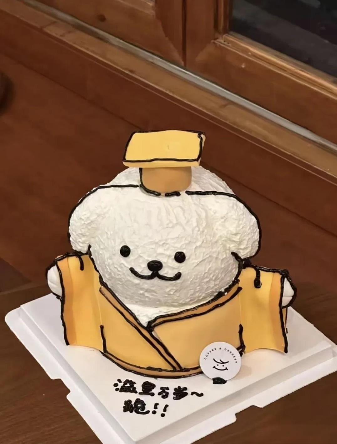 今天更新个人社媒的广东队球员：今天（6月22日）是杨溢的19周岁生日。广东宏远