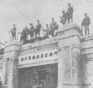 兖州战役和襄樊战役的胜利，是不是因为粟裕牵制住了中原国民党主要机动主力，而成全了