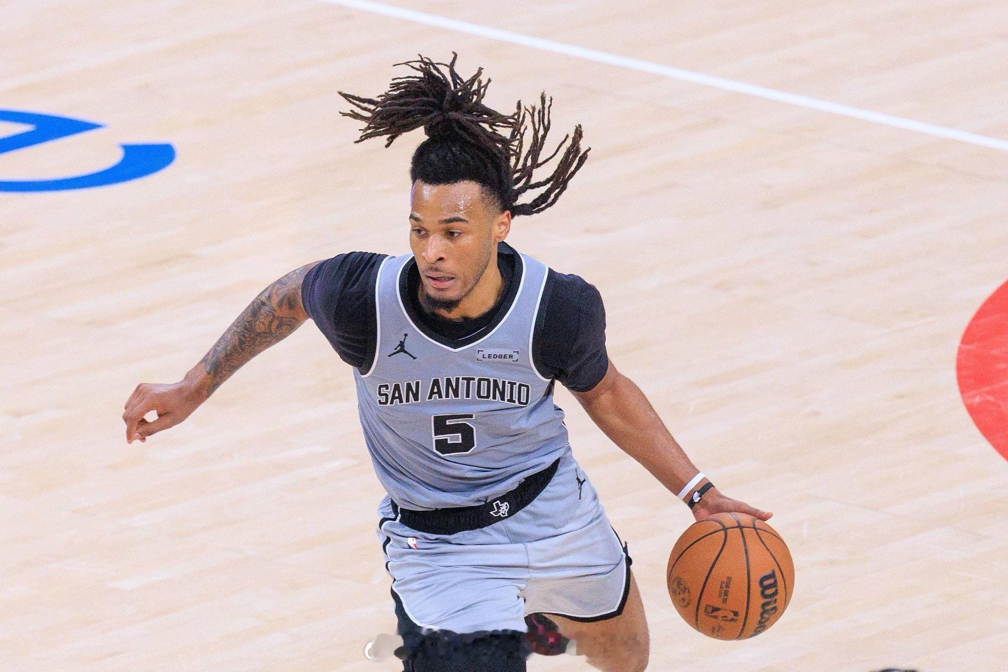 NBA果然是年轻人天下，核心全是新秀，马刺打雷霆季后赛会如何？NBA西部半决赛G