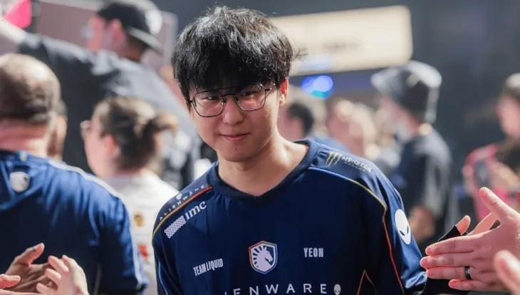 Yeon: T1拥有很多天赋极强的选手, 不可能把所有英雄都Ban掉