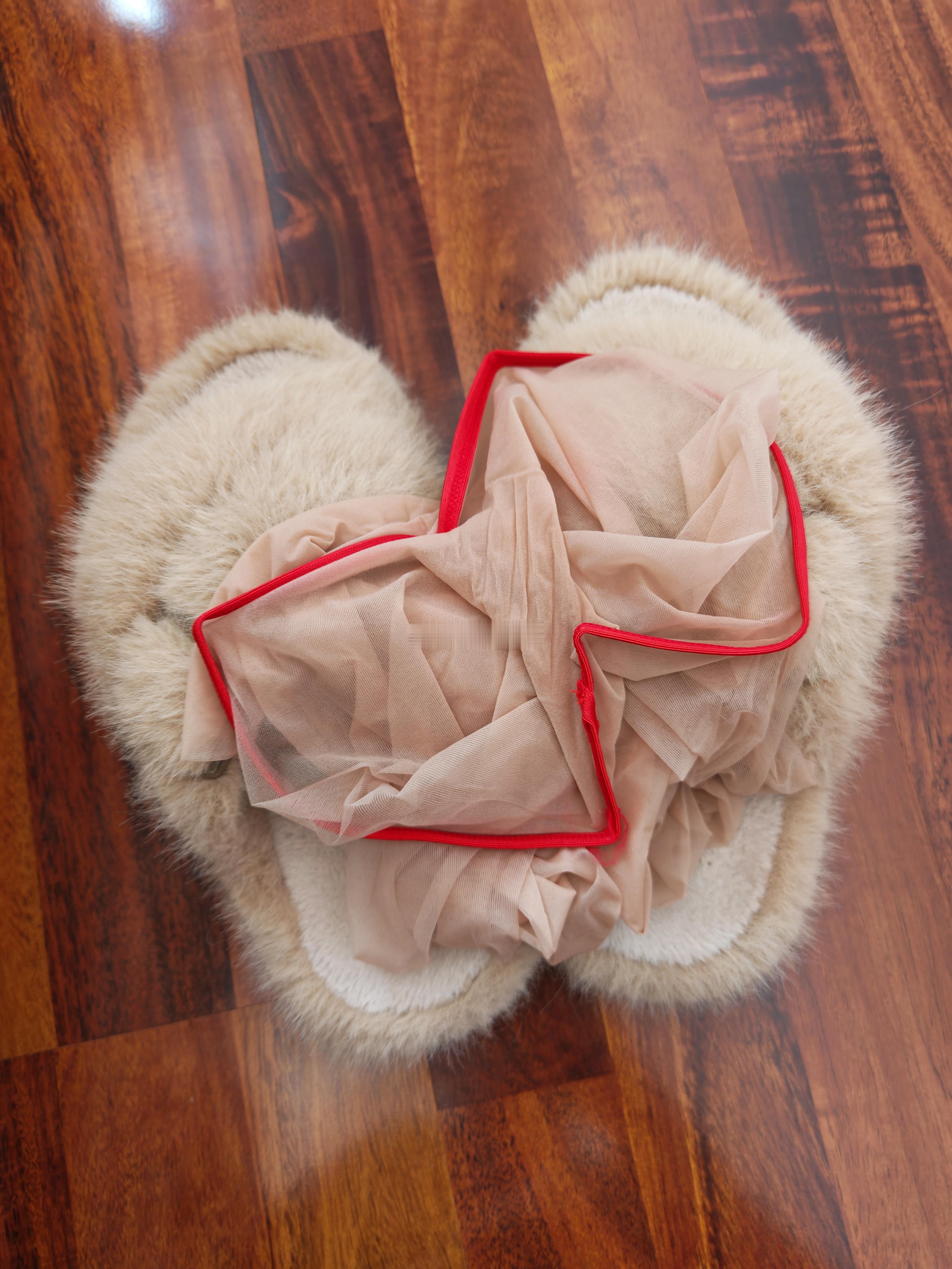 随手拍日常plog日晒番茄色儿的美甲好看吗？情人节出个片～