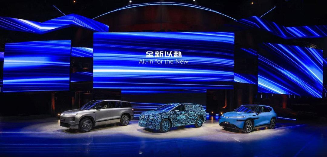 车市热门一汽-大众正式发布全新新能源序列——ID.AURA，该序列下首款车型