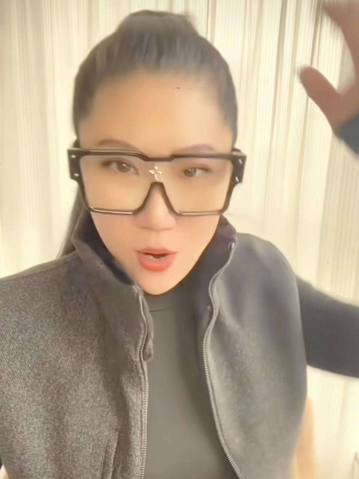 看到Coco一步一步搞没自己的直播间后我终于知道妈妈为啥说女生必须会做饭了C