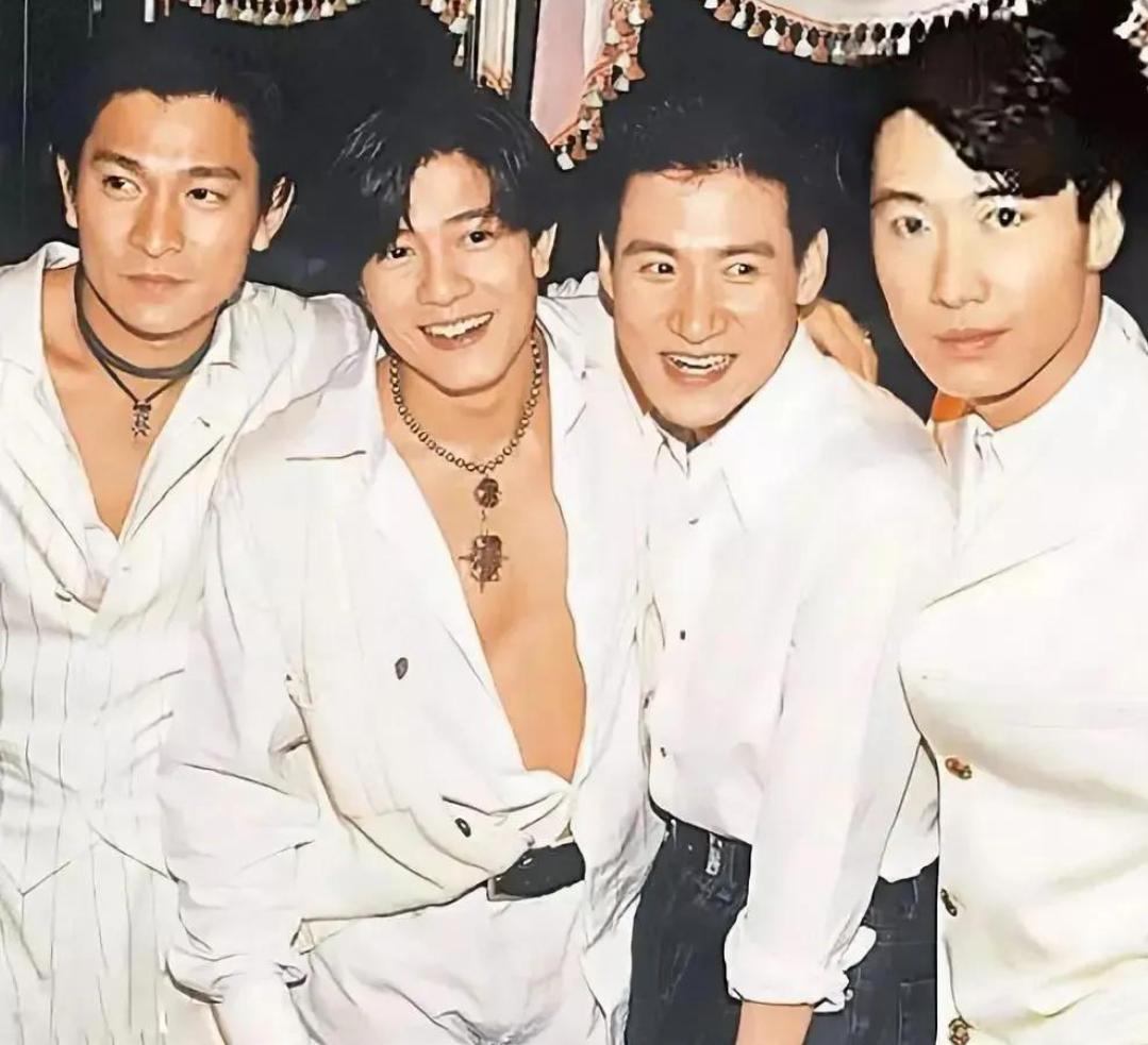 王晶揭秘当年四大天王其实是媒体硬推上来的，最后雄霸香港乐坛。郭富城一开始还不被