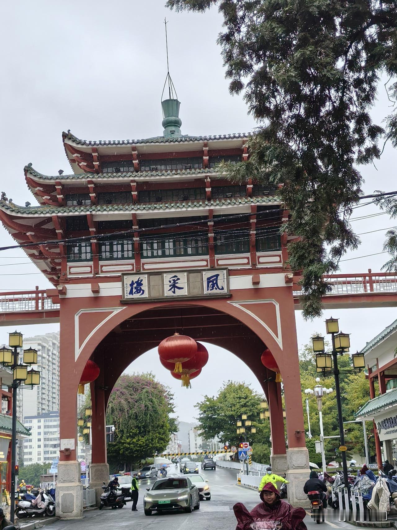 韶关，毋庸置疑是一座沉淀了千年历史、人文熠熠生辉的岭南名郡。下面这条“打卡路线”