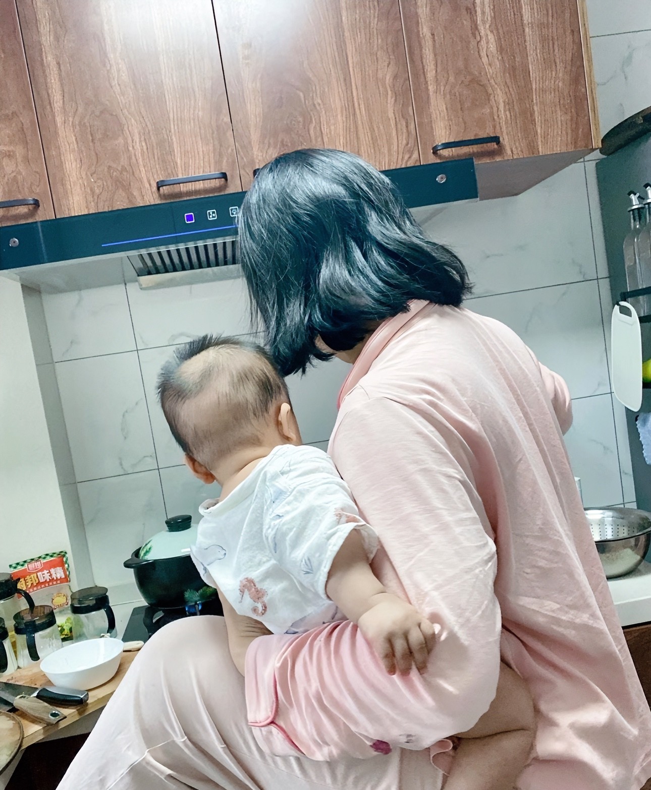 你们生二胎了吗？儿子几个月的时候，婆婆就跟我商量，说趁年轻赶紧再要一个，