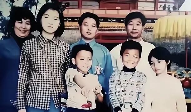 郭希宽并没有什么妹妹，或者堂妹在郭威出生的医院当护士，那个跟郭希宽一个姓氏的护士