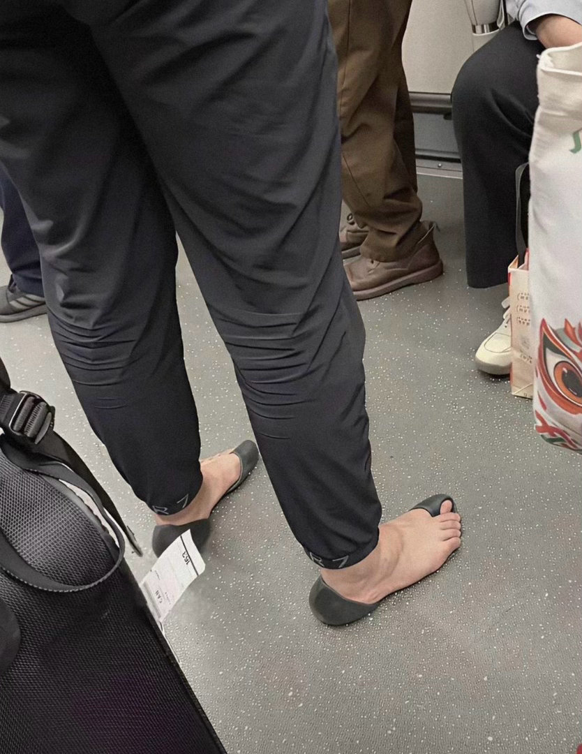 这潮流着实是看不懂啊！