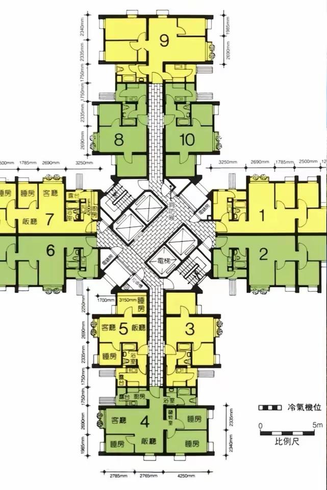 就是这里，看设计图很美，看建筑很壮观，但是发生火灾，很惨烈！居住高楼怕的就是火灾