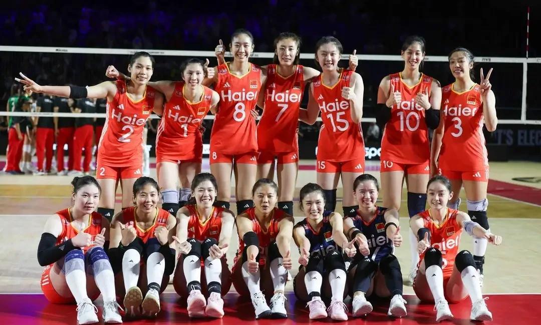 #女排世锦赛#最新战报北京时间8月27日晚，2025世界女排锦标赛展开F组小