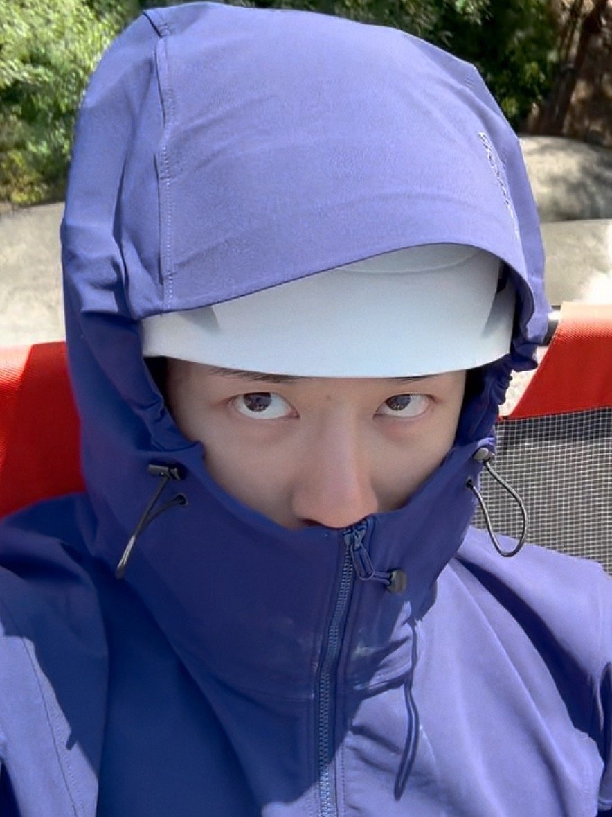 小动物露出眼白最可爱了王一博