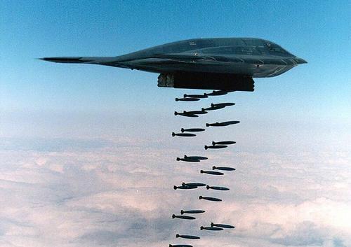 特朗普万万没料到的是，伊朗地下核设施和导弹无人机基地，没有被摧毁，原因是美军投下