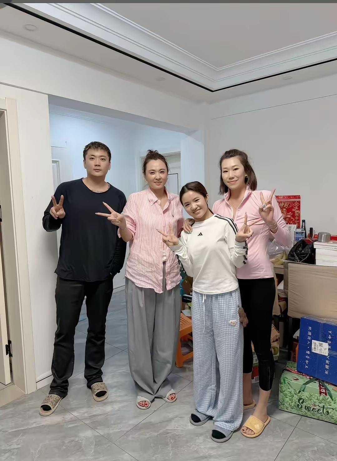 怪不得李勒优想要和崔家划清界限不少网友都在为她发声，李勒优原本在云南重点高中读