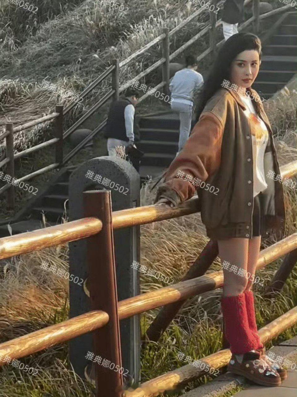 原来线下的网红韦雪是长这个样子​​​