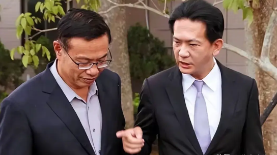 国民党主席朱立伦于上凯道集会抗议时高呼罢免赖清德，然而昨日其态度却趋于缓和，宣称
