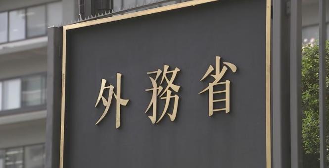 这一次日本彻底坐不住了！随着中国在东海出手，修建新结构日本也是彻底感到害怕，对中