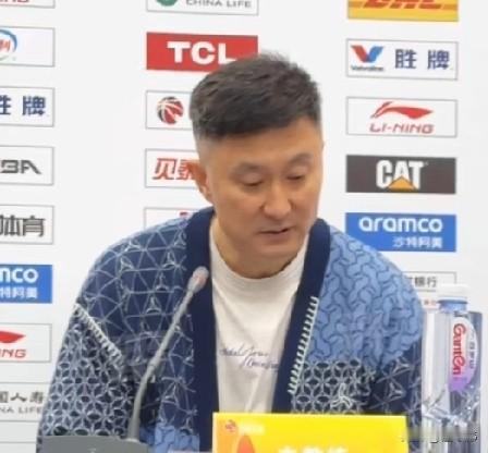 防守太差！杜锋谈广东队被绝杀：“防守做得太差了。”“最后也是防守没做好。
