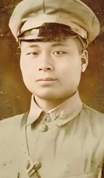 1980年，邱行湘前往台湾探亲访友，回去时，蒋纬国特意拿出一大笔钱财，怎料，邱行