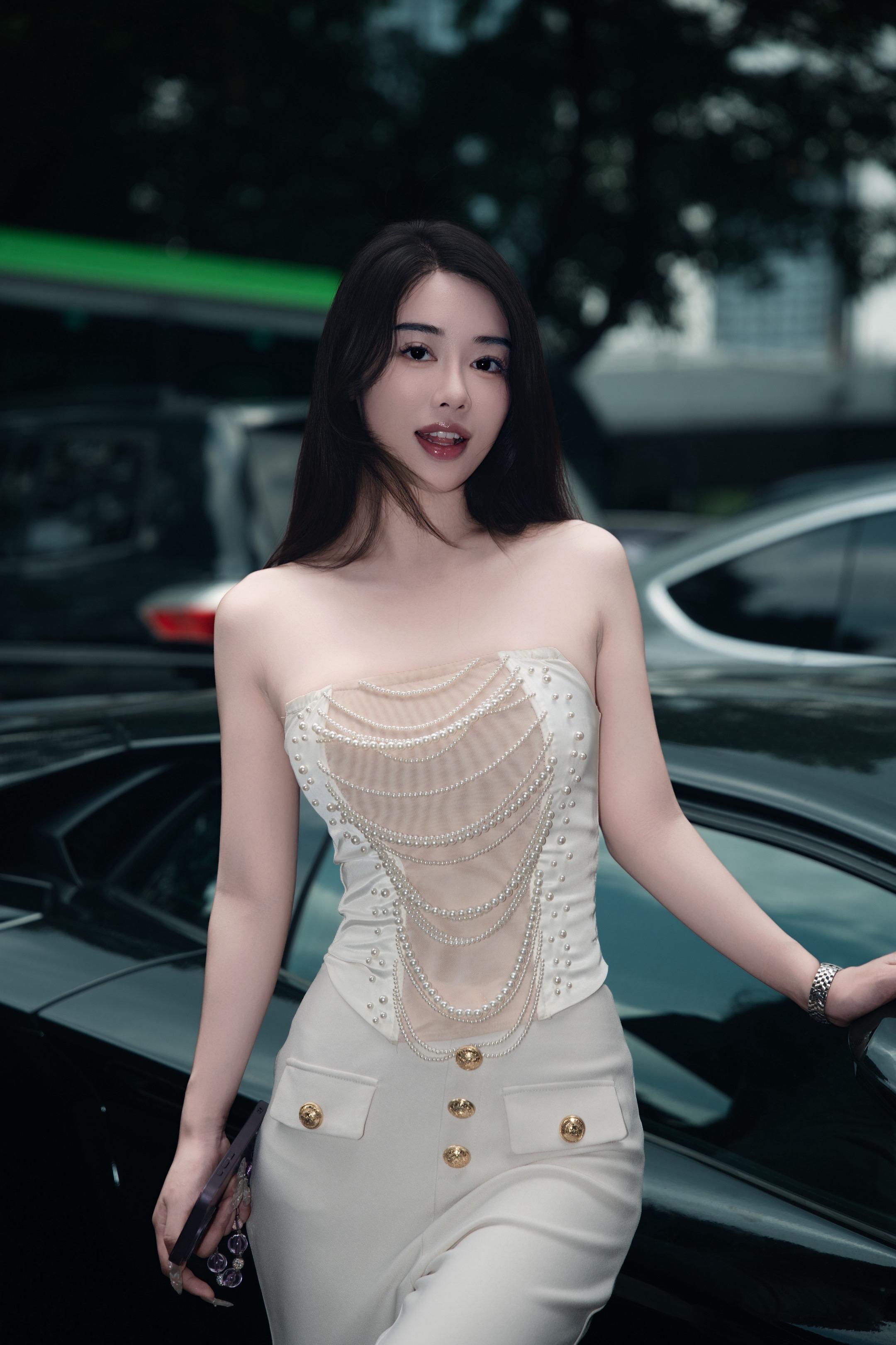 如果人生是一滩烂泥，我希望是兰博基尼