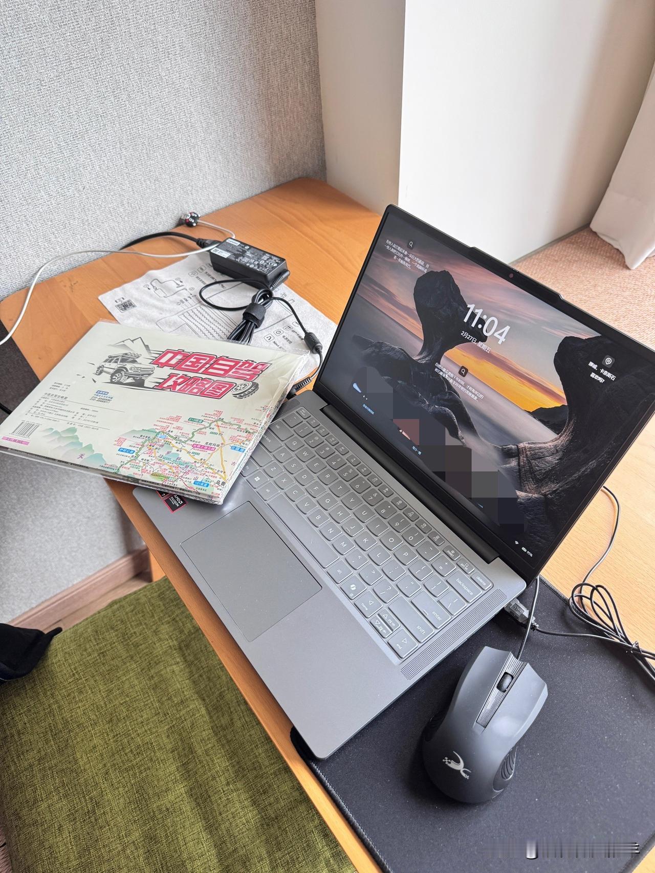 老公去年60周岁，到了法定退休年龄。他婉拒了单位的返聘邀请，一到点就回家了：认真