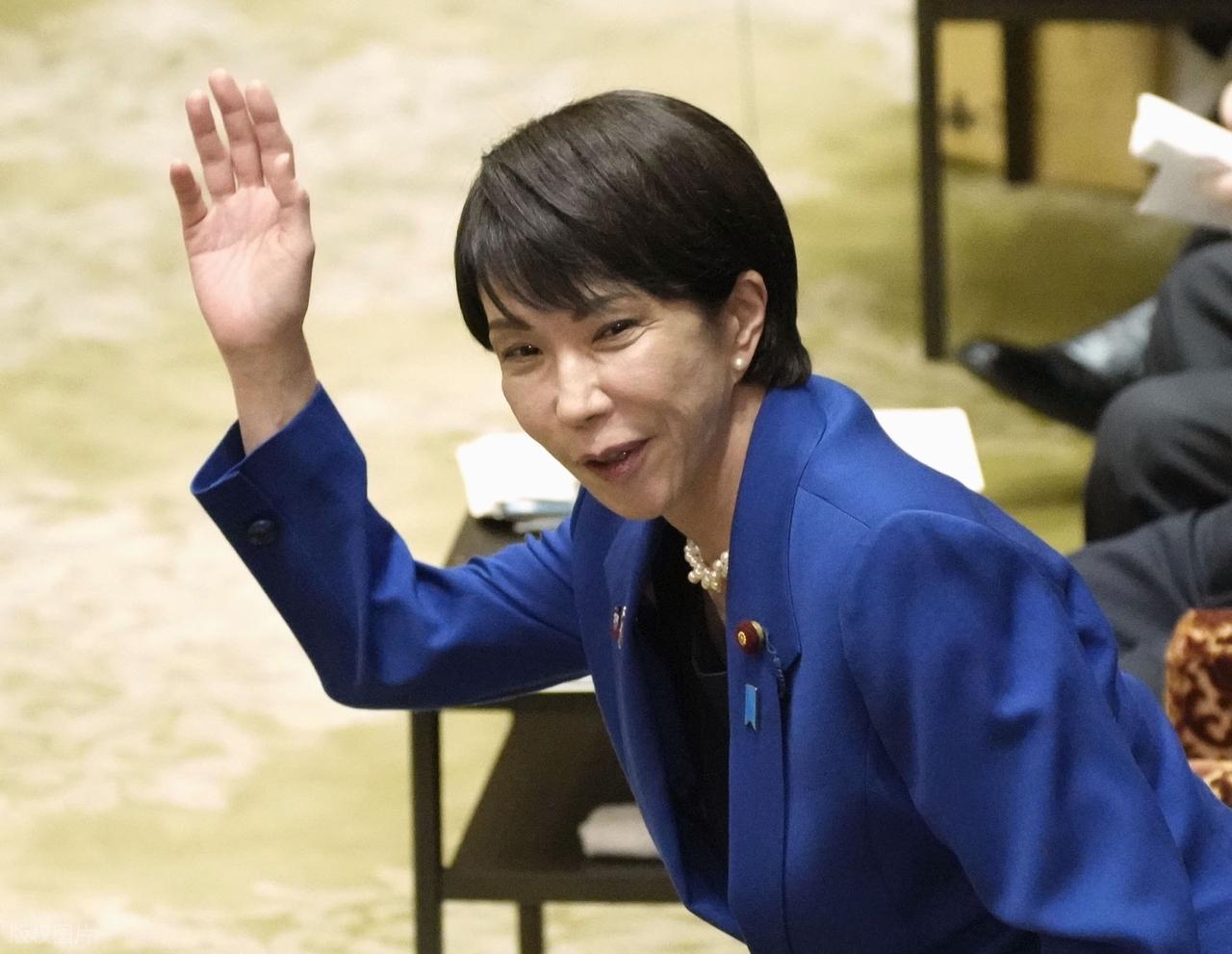 就在刚刚日本突发全国性断网，大分市出现大规模火灾，日本网友直呼：“中国打过来了