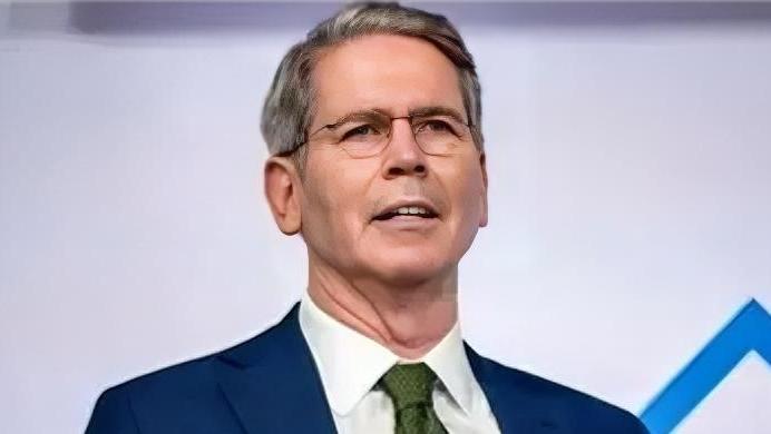 美财长宣布，美国对全球15%关税预计本周生效！当地时间3月4日，据央视新闻消