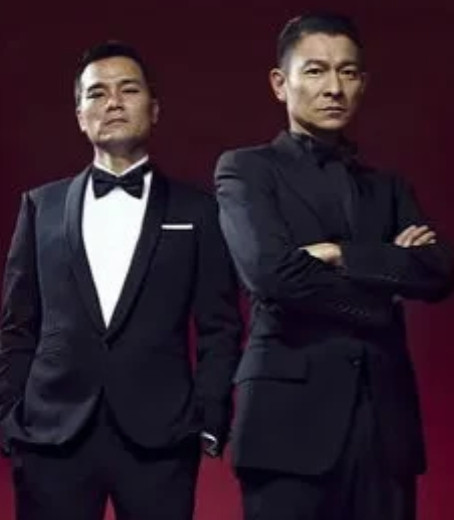 在2001年，刘德华和林家栋合作拍摄完《爱君如梦》之后，林家栋被叫到了办公室，刘