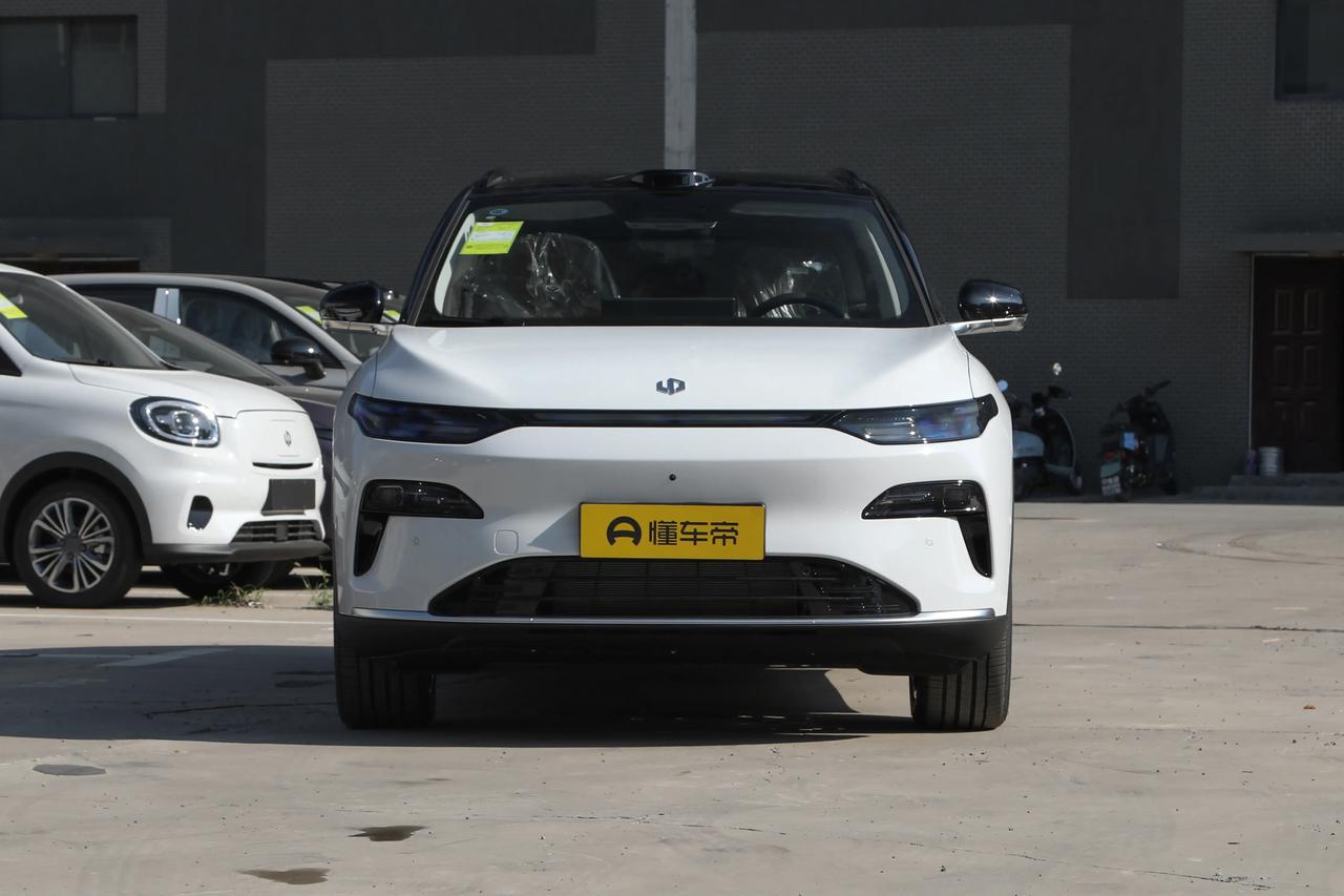 零跑汽车新能源汽车哪款好?零跑汽车有不少值得入手的好车。零跑C11适合大家庭