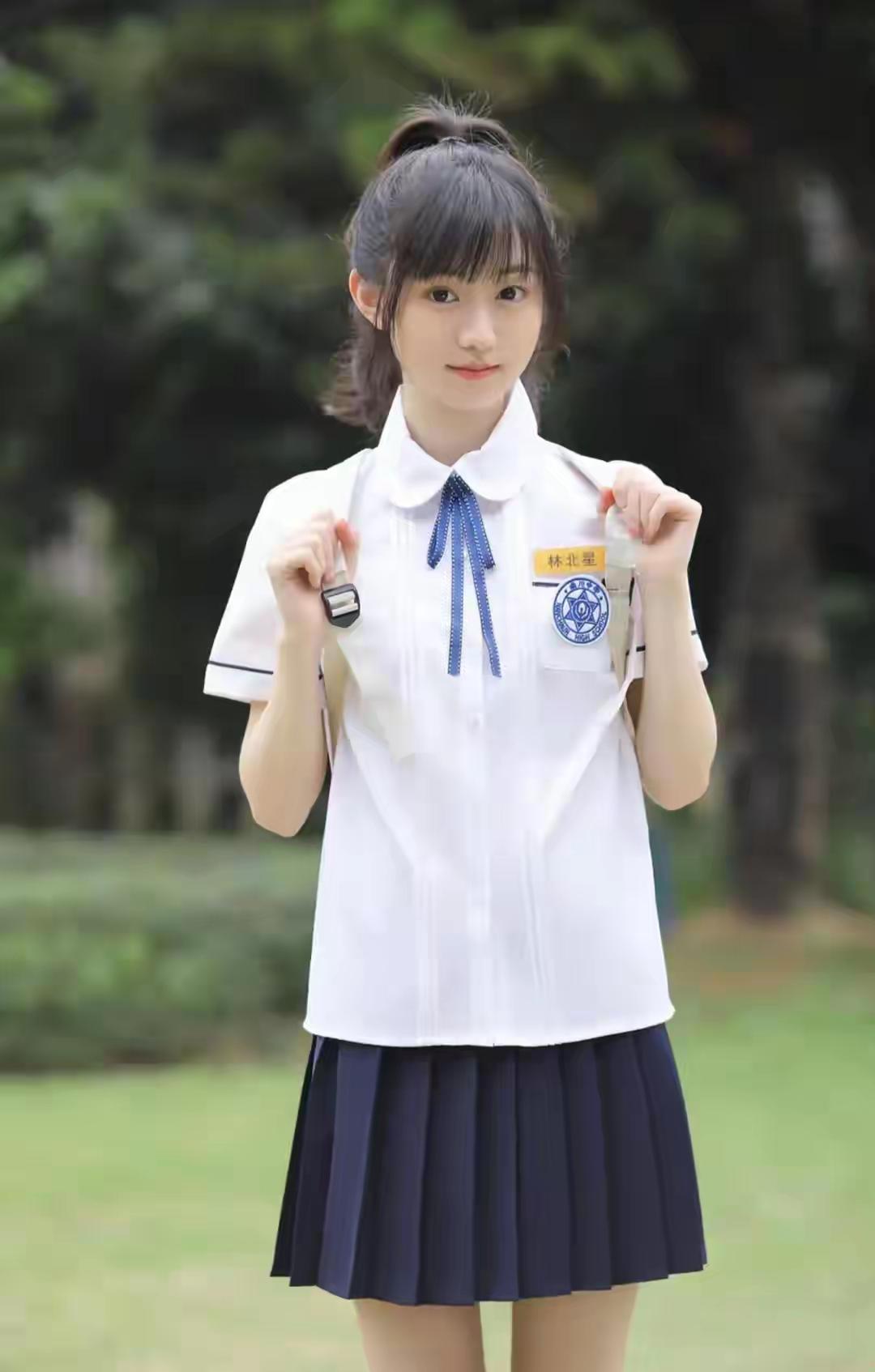 校园少女风，青春洋溢的校园生活你们的方言“舒服”是怎么说的?晒晒你发表的第一篇