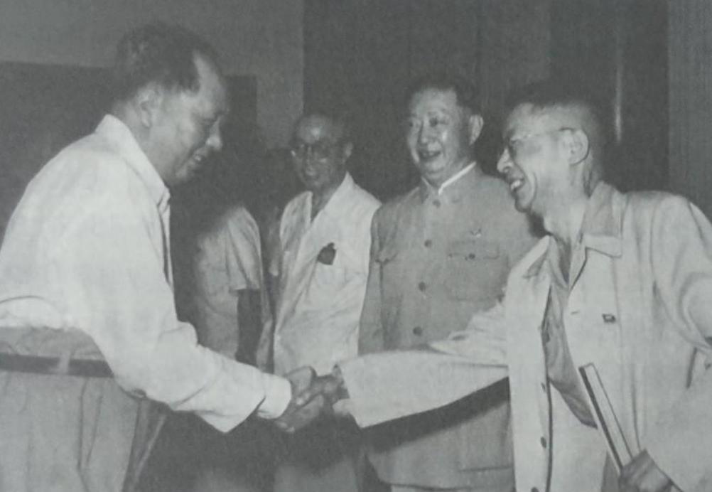 毛主席昔日的专职司机梁国栋，建国后调到地方工作，是什么级别？1956年初冬的广