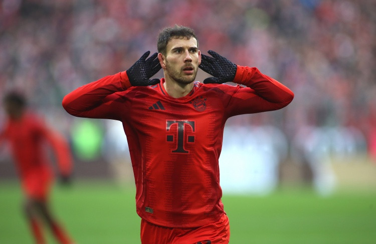 法尔克：巴萨无意引进格雷茨卡，热刺、米兰、尤文等队对他感兴趣1月23日讯德国名