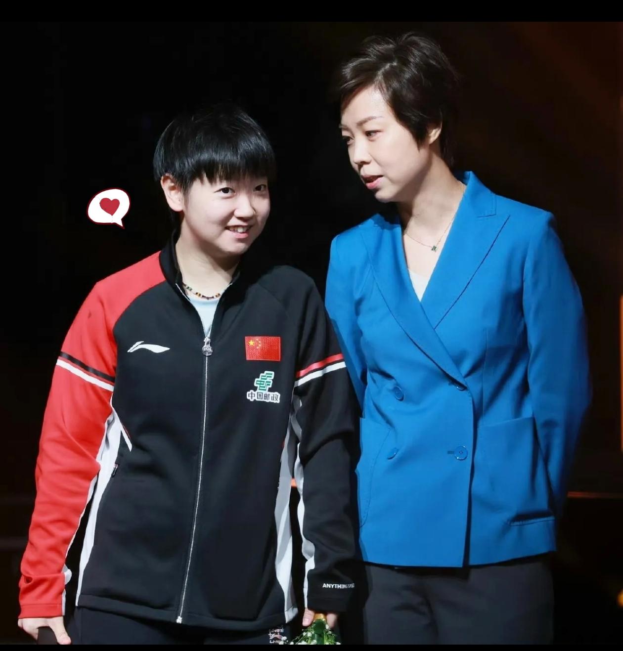 看直播时那一幕，比赢球还戳人。孙颖莎站在那，虽然没哭，但那股子不甘心和委屈，