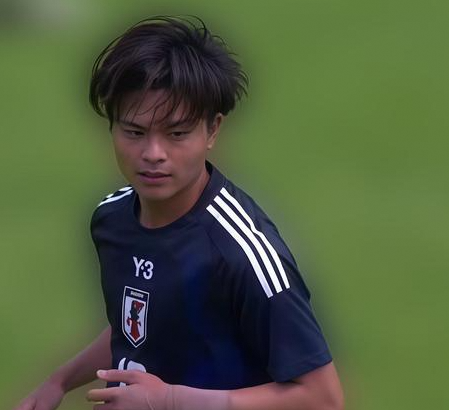 土伦杯：19岁神田奏真双响日本U20首战告捷