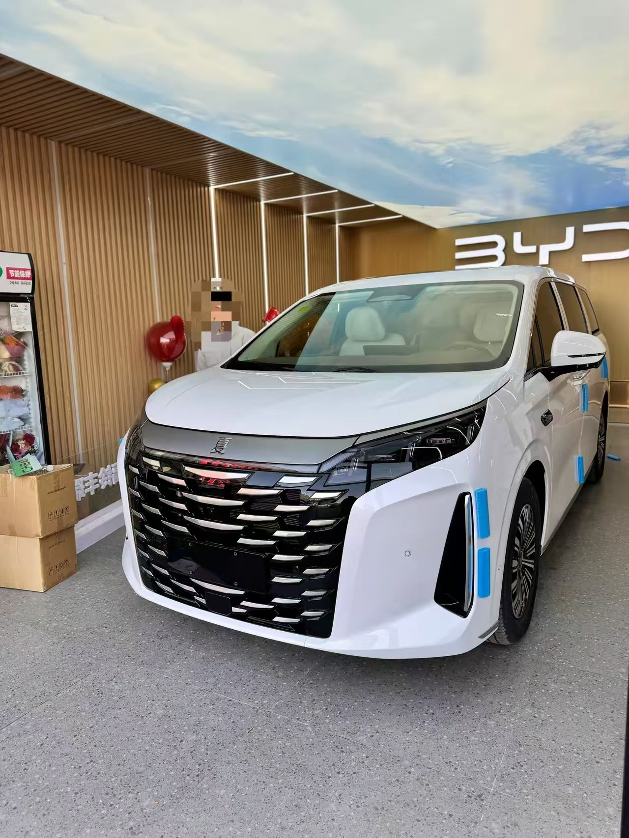 MPV比亚迪夏为什么销量一直起不来？9月只卖了920台。9月腾势D9卖了6,308台，起步35.98