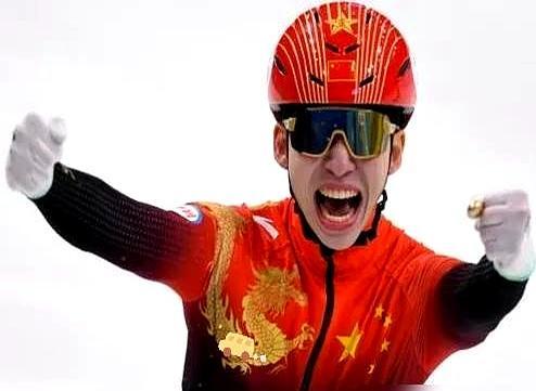 又是他，黄大宪！米兰冬奥会慢镜头回放千遍，那只“脏手”终于藏不住了，裁判直接一个