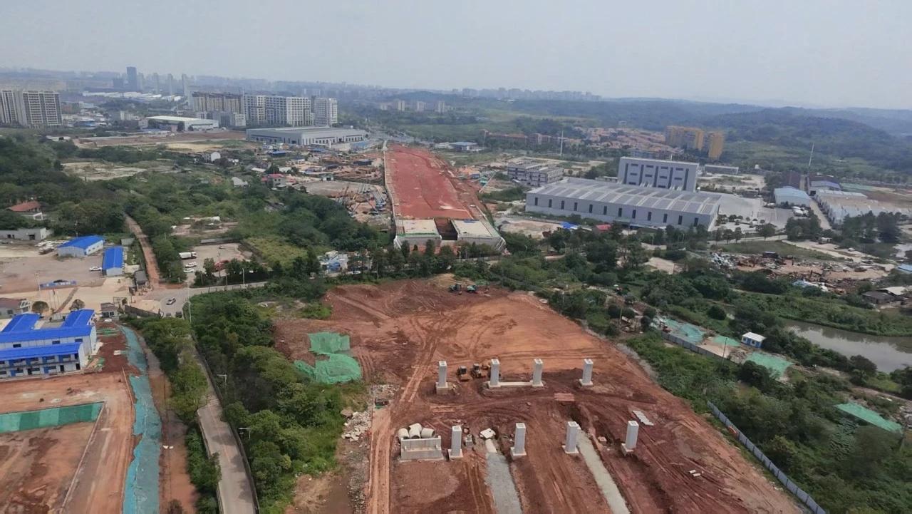 长沙南部融城片区建设持续升温，奥体中心、暮坪湘江特大桥、湖南体育职业学院整体搬迁