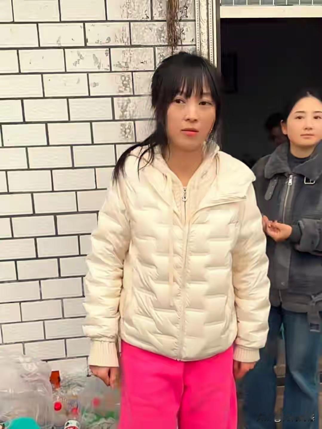 重庆合川的呆呆所引发的这场泡汤饭狂欢，其轰动效应可以称得上是个奇迹，一个农家23