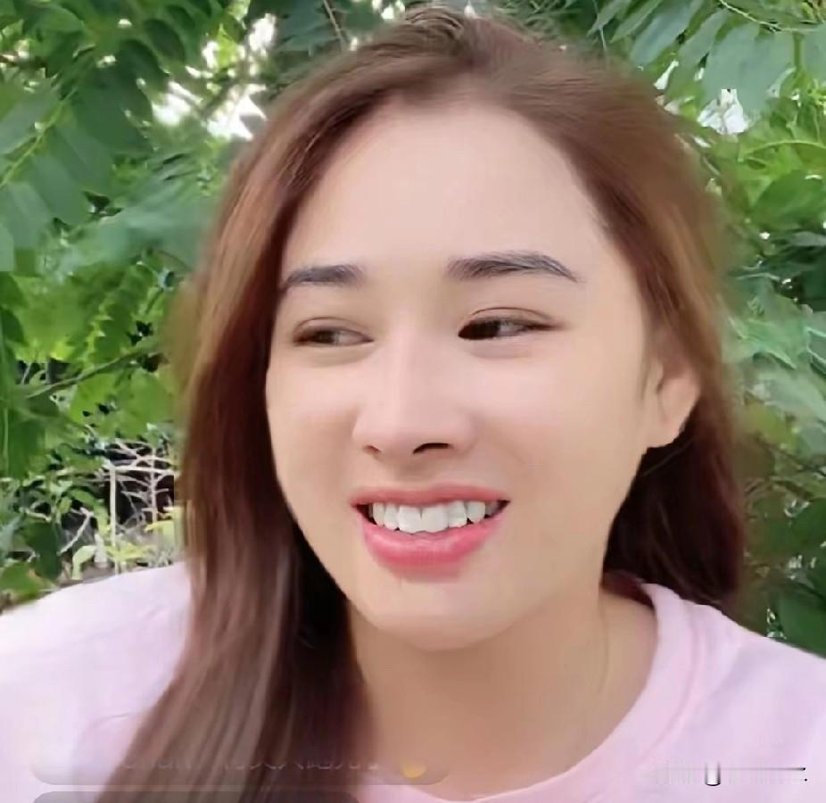 越南紫霞怒怼小赵母子？20万30万60万到底给没给最近刷到一个劲爆事，越南紫