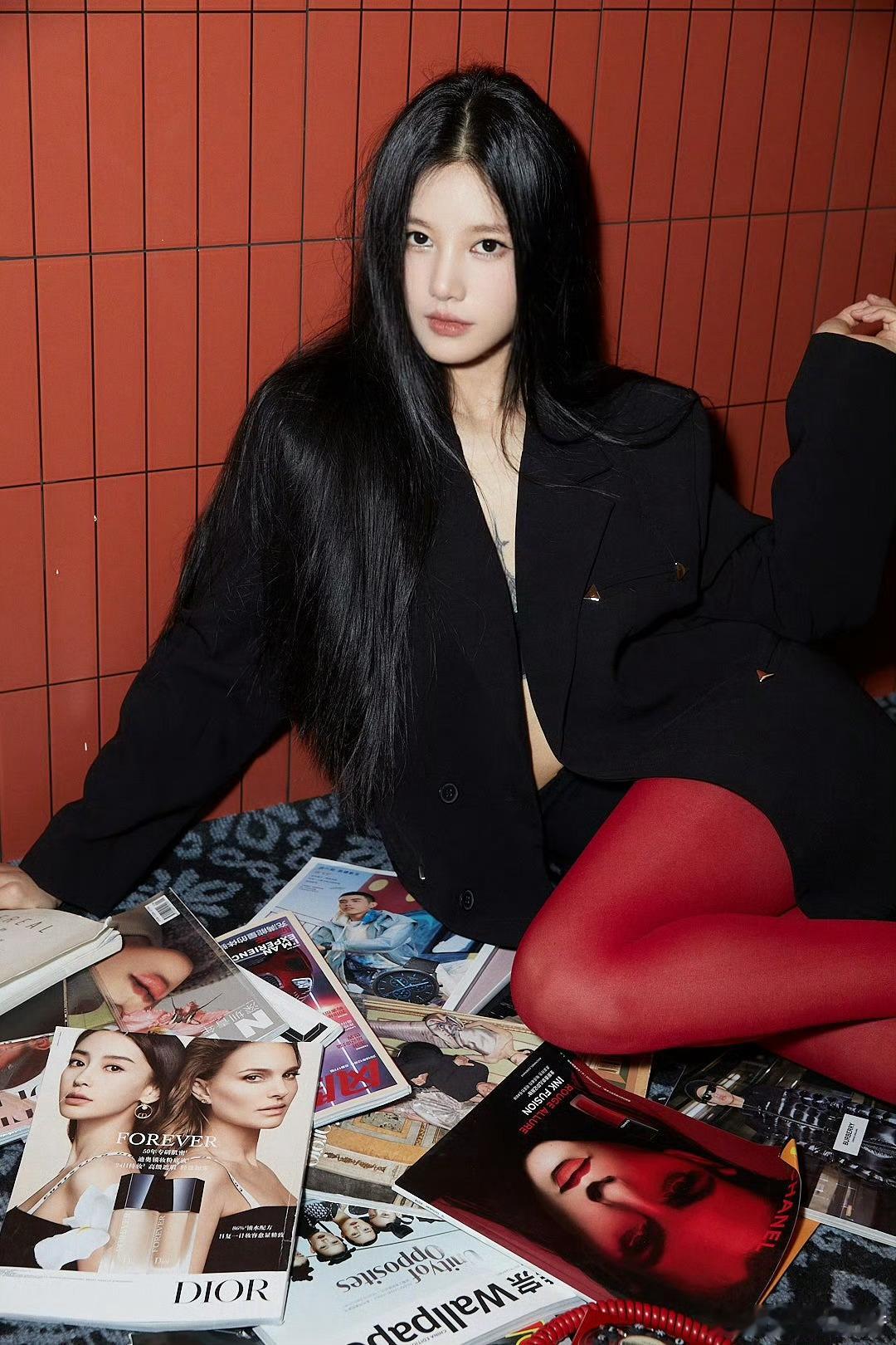 童心❤️红丝袜写真​​​
