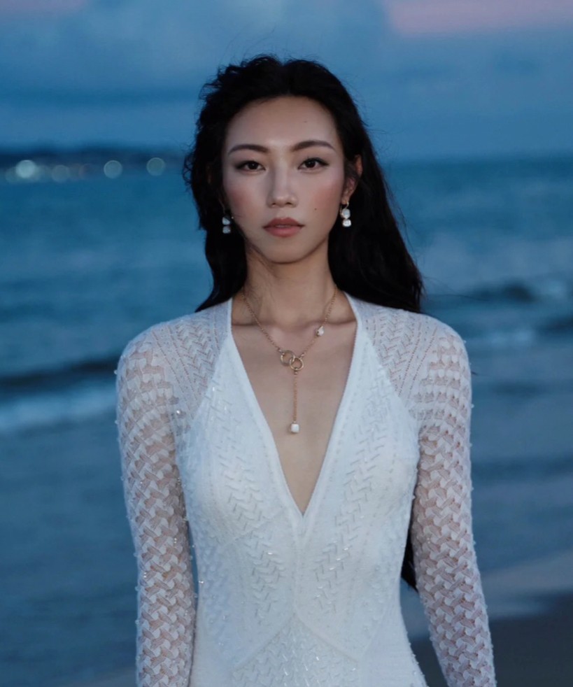 上戏在细节上还是蛮认真的，纠正了娜娜茜不是助教的事实，官网上也写清楚了，娜娜茜是