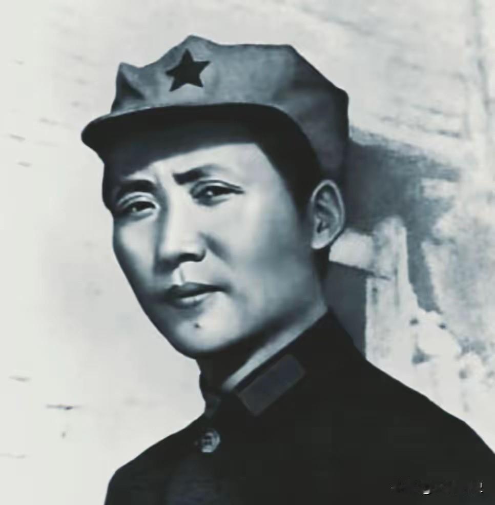 斯大林说：我死了以后，你们没人是毛主席的对手。蒋介石评价毛主席：这个人有雄才大
