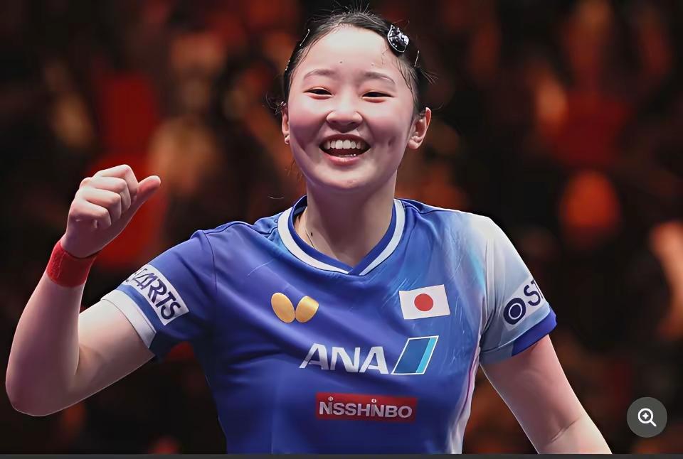 张本美和的笑容有魅力亦有内涵！张本美和在比赛中，时常微笑，一笑两酒窝，很有魅力。