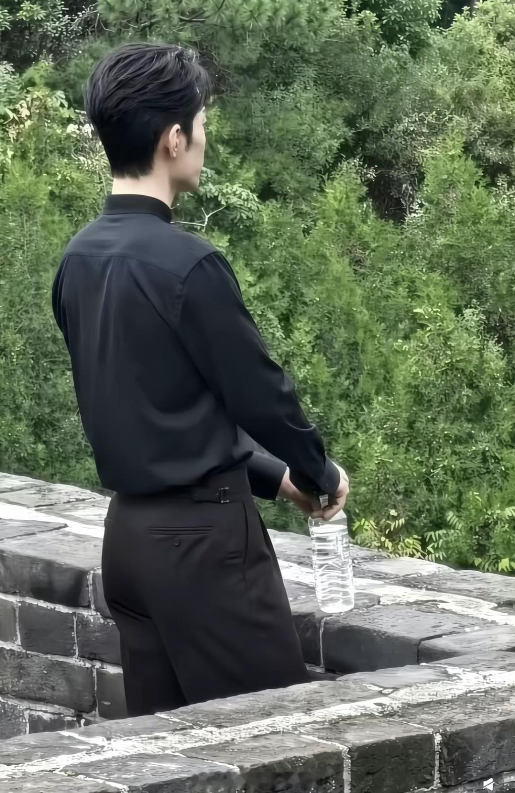 肖战去金山岭长城了好高干​​​