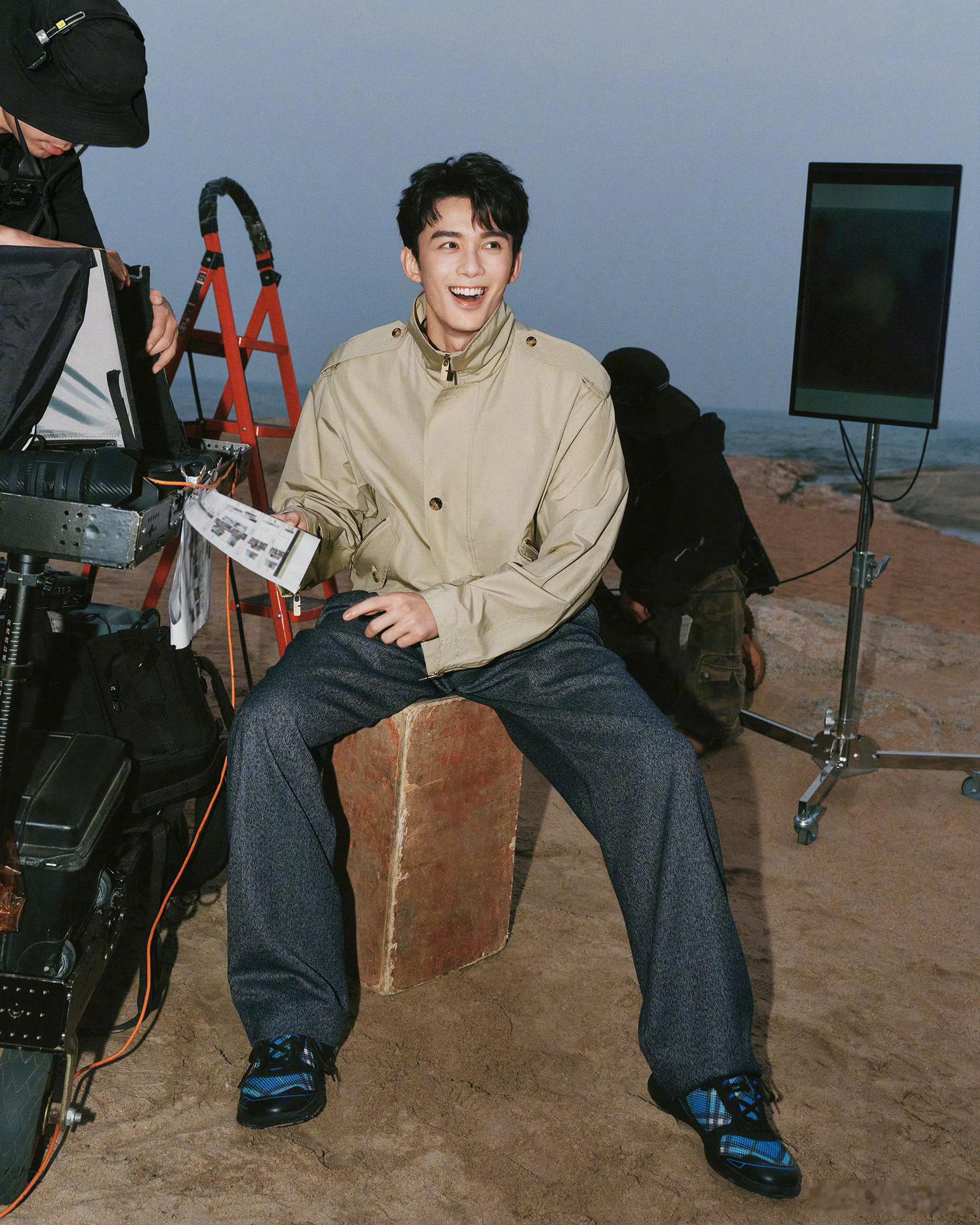 Burberry品牌代言人：吴磊哇哦～全新奢牌合约来啦！毫无预