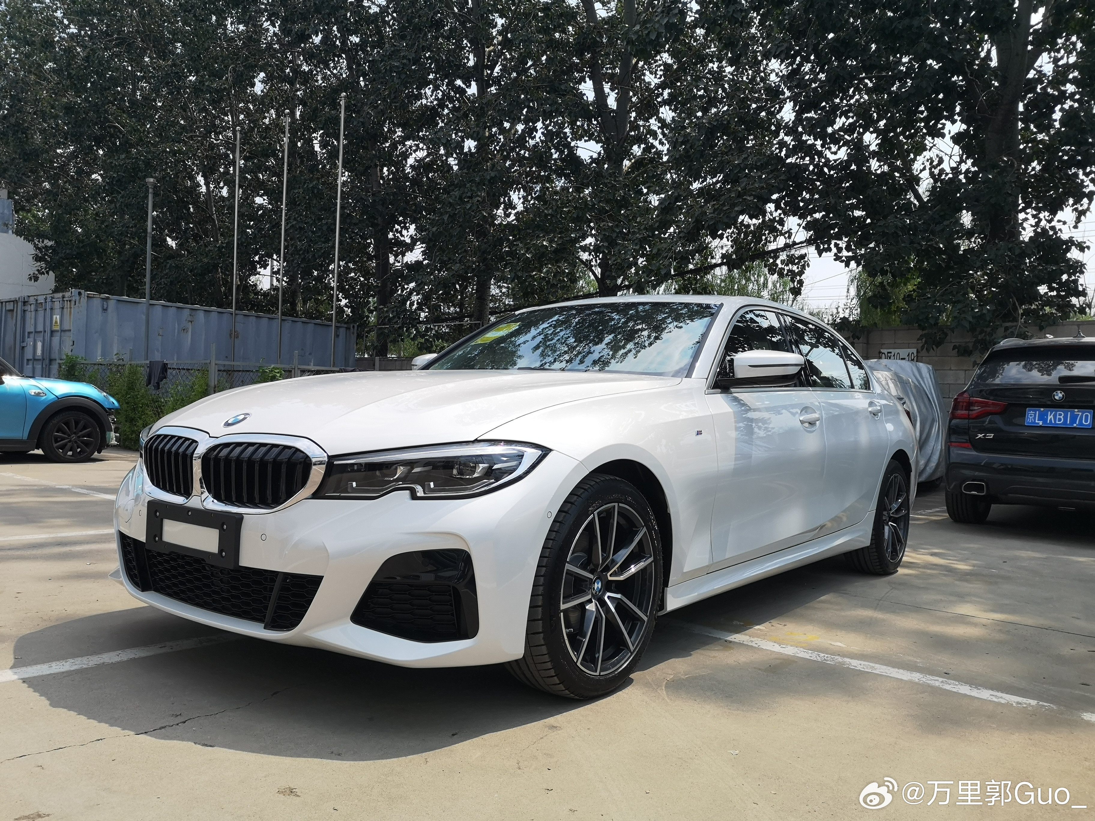 我2020年买车花了33万，有没有比我还冤种的，让我心里舒服一下[笑c...